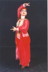 Ghazal Rohani as Warda